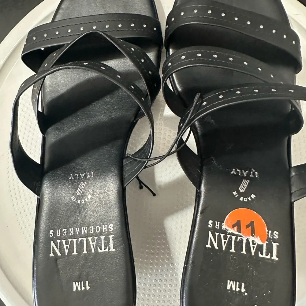 🆕Italian Shoemakers Wedges